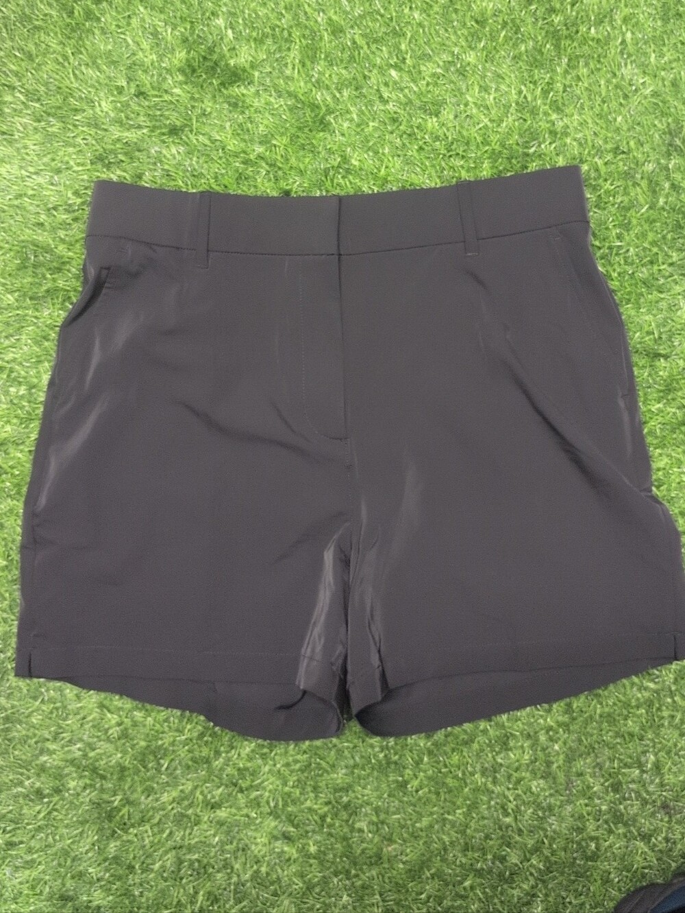 Nike Women's Dri-FIT Victory Golf Shorts Black Size Large NWT - Picture 2 of 4